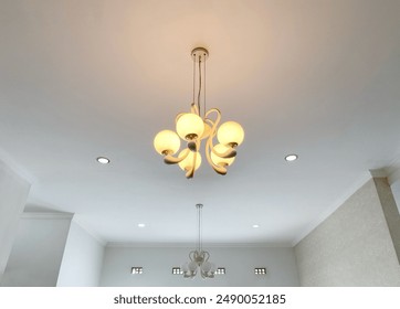 空中接龙纸牌在线：畅享无尽乐趣，随时随地挑战智力极限