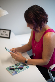 畅享IPX833桃乃木かな精彩视频在线播放体验